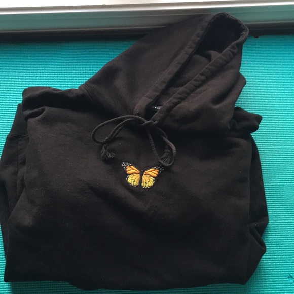 Brandy Melville Sweaters - Brandy Butterfly Sweatshirt